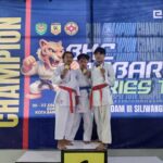 Torehkan Tinta Emas, Tiga Karateka UIN Bandung Sabet Medali di Kejuaraan Jabar Series 1