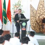 Bangkitkan Semangat, Prof. Dudang Gojali Ajak Mahasiswa FEBI Berani Wujudkan Impian